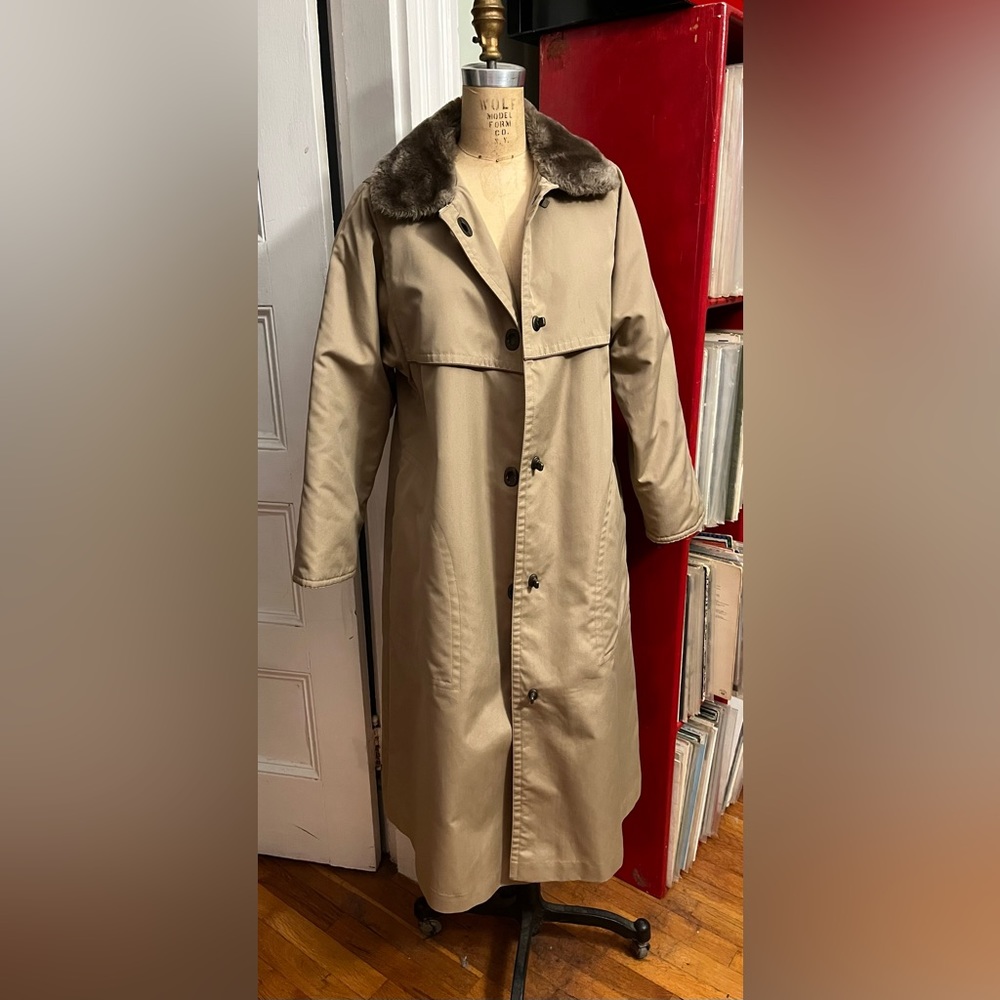 VINTAGE coat by bonnie cashin weather wear for russ Taylor (60’s)